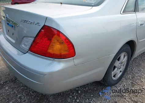 2001 Toyota Avalon Xl из США, поврежденный, VIN 4T1BF28BX1U112562